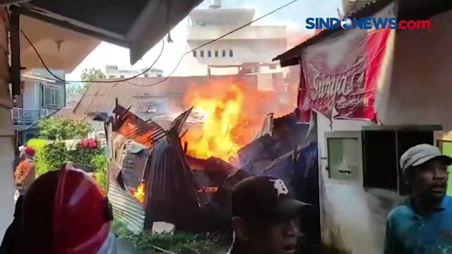 Kebakaran di Permukiman Padat Pematang Siantar, Diduga Rumah Dibakar Anak Penghuninya