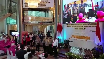 Rayakan HUT ke-73, Polda Metro Jaya Berikan Penghargaan untuk Polisi Berprestasi