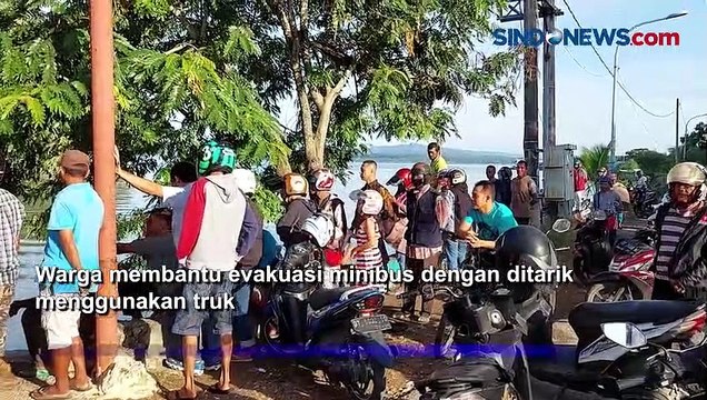 Minibus Warga Baubau Tercebur ke Laut saat Hendak Nobar Semifinal Piala Dunia