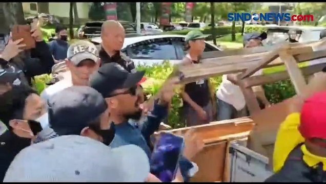 Ricuh Sengketa Lahan, Ahli Waris Tutup Paksa Akses Pusat Perbelanjaan di Bintaro
