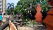 Berteduh saat Puting Beliung, 1 Kurir Tewas Tertimpa Bangunan di Cirebon