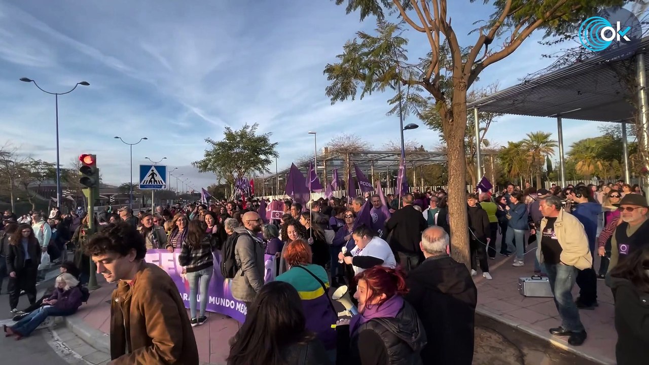 Podemos se manifiesta en Sevilla por el 8M: “Estamos totalmente a favor de la excarcelación de violadores”