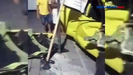 Sopir diduga Mengantuk, 2 Mobil Adu Banteng di Denpasar