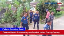 Evakuasi Nenek Tunawisma yang Terjebak dalam Gorong-Gorong di Kota Padang