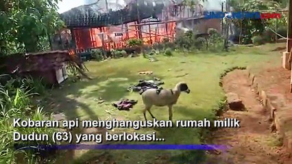 Kebakaran Rumah di Cimanggu Sukabumi, Petugas Lakukan Pemadaman dengan Manual