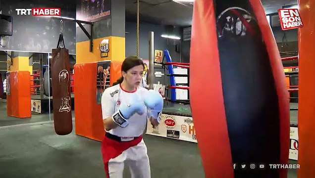 28 yaşında kick boksta Dünya Şampiyonu olan Emine Arslan'ın başarı öyküsü