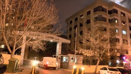 ÜSKÜDAR'DA ESKİ SEVGİLİSİNİ ÖLDÜRÜP AYNI SİLAHLA İNTİHAR ETTİ