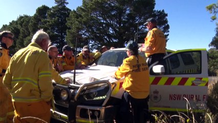 Out of control blaze threatening homes north of Bathurst