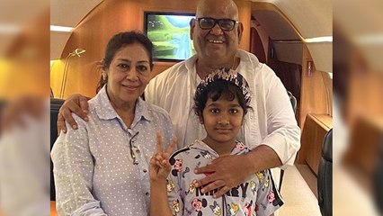 Satish Kaushik Family में कौन- कौन, Wife और Kids के बारे में सब कुछ । Boldsky