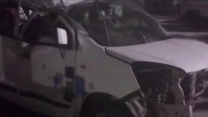 एटा: कार और बाइक में हुई जबरदस्‍त टक्‍कर, दो युवक गंभीर रूप से घायल