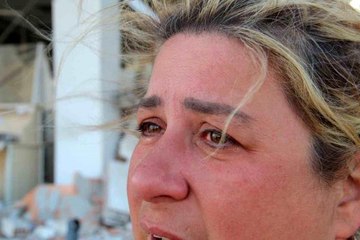 2 çocuk annesi, gözyaşları içinde depremde yaşadıklarını anlattı