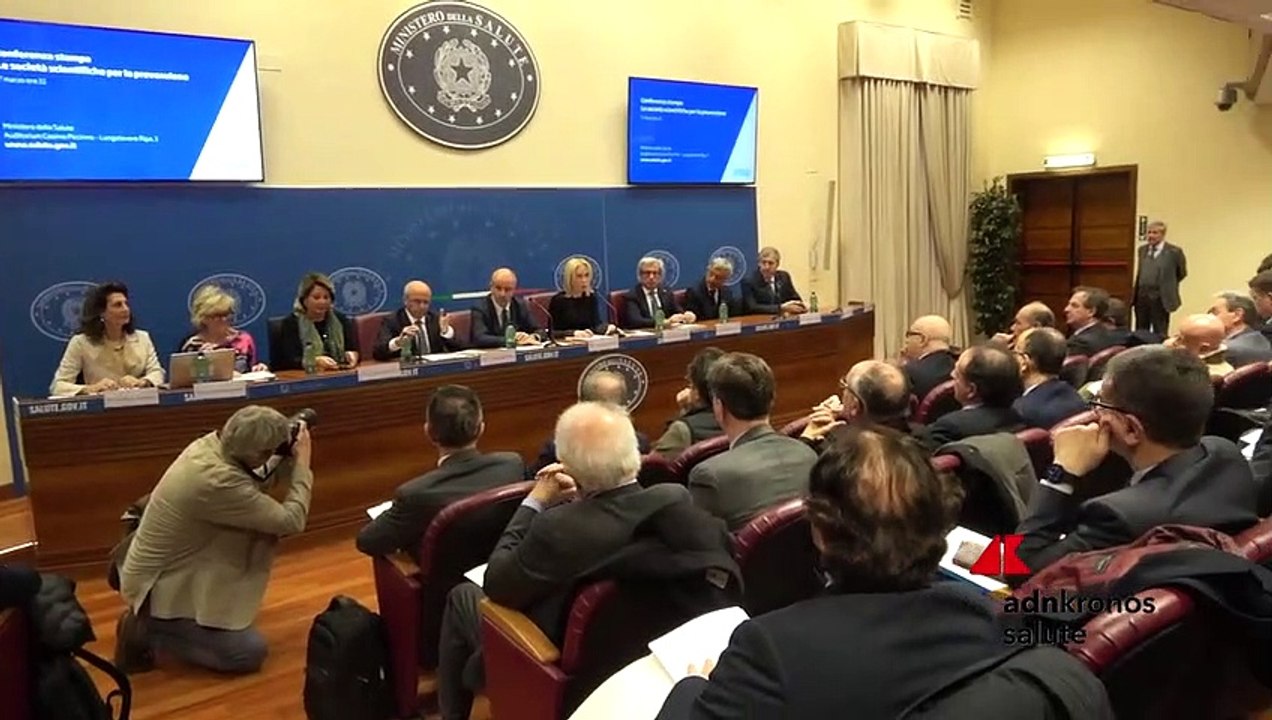 Salute, al Ministero della Salute nasce filo diretto con popolazione attraverso numeri verdi di pubblica utlilità