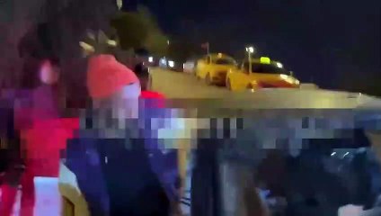 Defne Samyeli, müzisyen Çarı Telkıvıran ile aşk yaşamaya başladı