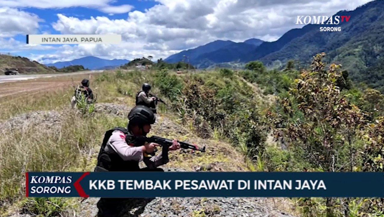 KKB Berulah Pesawat Smart Air Kembali Ditembak...
