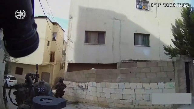 شاهد: الشرطة الإسرائيلية تنشر فيديو لمداهمة مخيم جنين التي أودت بحياة ستة فلسطينيين
