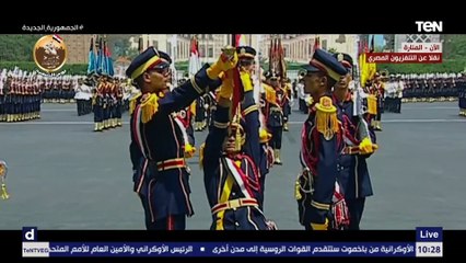 مشهد شديد العجب.. ثلاثة أبطال من أبناء الجيش جمعهم القدر يوم التخرج " وجمعهم هنا أيضا"