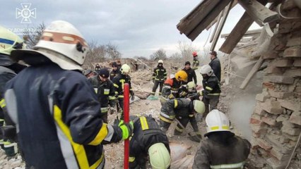 Raketenangriffe in der Ukraine fordern sechs zivile Todesopfer nahe der polnischen Grenze 🚨