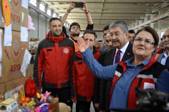 Bakan Yanık: Bu millet düştüğü yerden koşmaya başlayacak