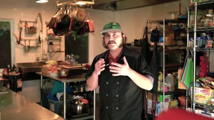 Unus Annus Carves the Roast Beast (126)