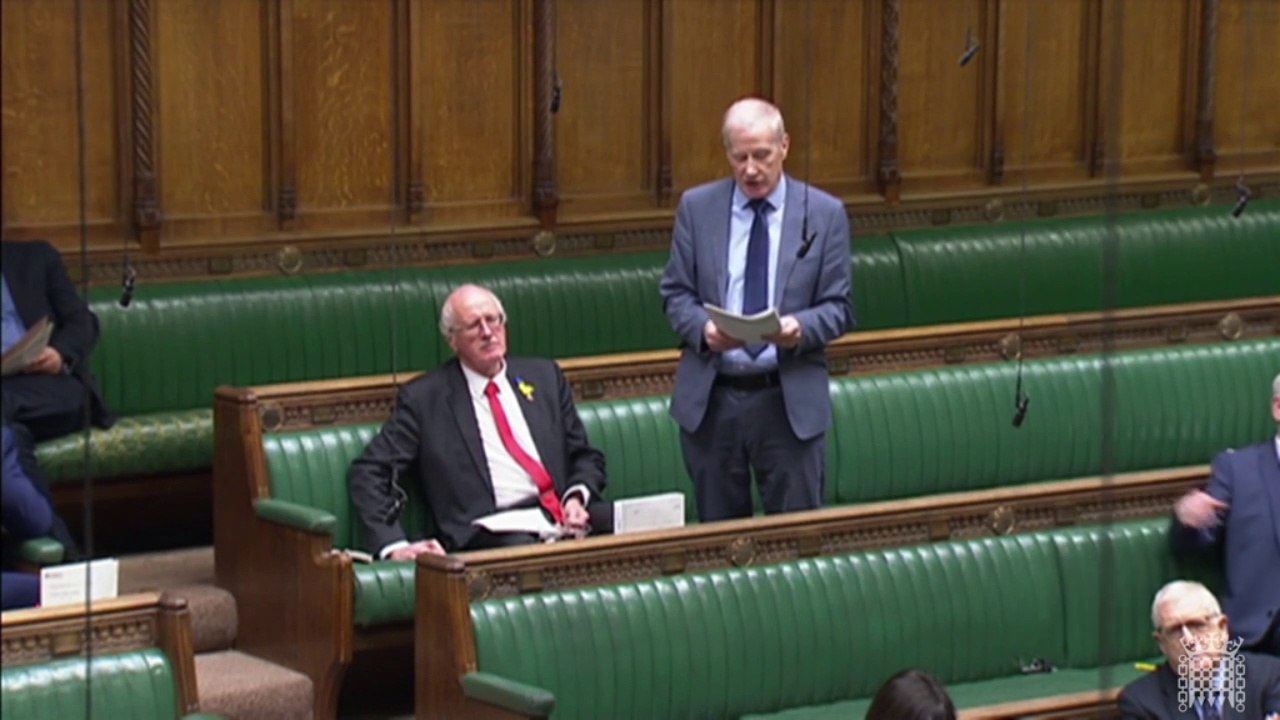 Gregory Campbell describes Gary Lineker as ‘well-known multimillionaire lefty Lineker’ 