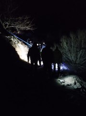 MALATYA'DA KAYISI YÜKLÜ KAMYON ŞARAMPOLE DEVRİLDİ 7 ÖLÜ