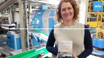 La Flèche : Laure Manel découvre son nouveau livre à l'imprimerie Brodard et Taupin