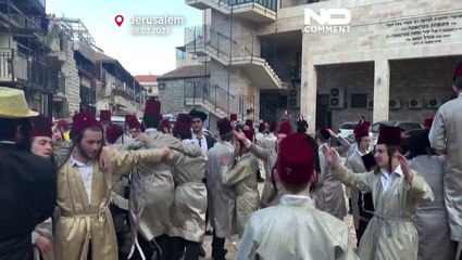 Crowds celebrate Purim on streets of Jerusalem