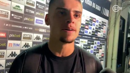 Gabriel Pec comemora fase artilheira no Vasco, e enaltece Pedro Raul