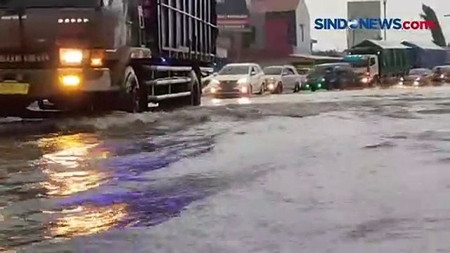 Intensitas Hujan Tinggi, Jalur Utama Pantura Terendam Banjir