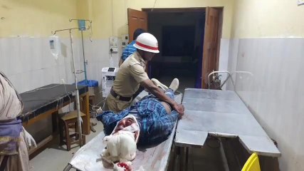 উঃদিনাজপুরঃ জাতীয় সড়কের ধার থেকে উদ্ধার রক্তাক্ত ব্যক্তি! দেখুন তারপর