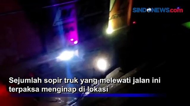 Jalan Rusak di Ogan Komering Ilir, Sopir Truk Terpaksa Nginap