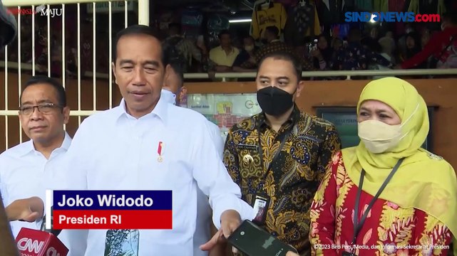 Tinjau Pasar Wonokromo Surabaya, Jokowi Cek Harga dan Ketersediaan Stok Bahan Pokok