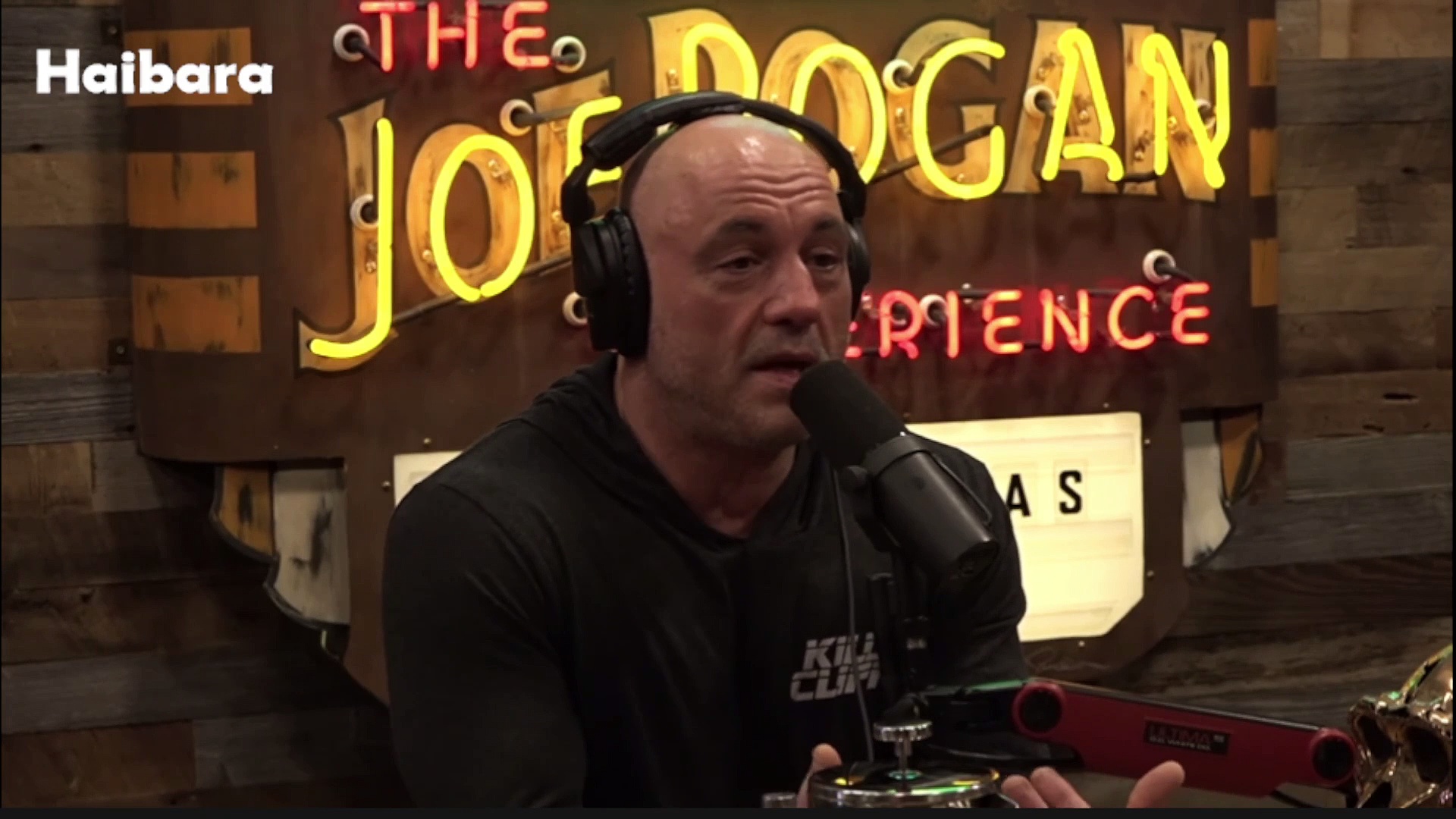 Episode 1951 – Coffeezilla– The Joe Rogan Experience Video