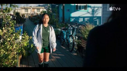 The Last Thing He Told Me Fragman