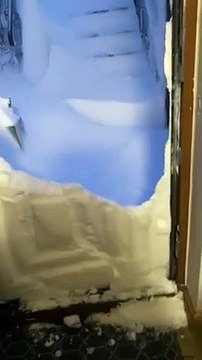 Snow drifts at Stump Cross Caverns in Yorkshire (Credit Lisa Bowerman)