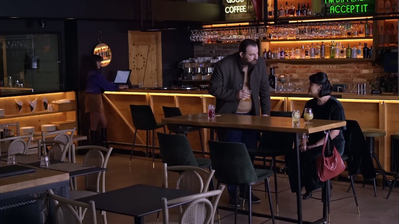 SEZONI 2, Seriali -NINA- - Episodi 8 -Sic thote Maja e Noelit, non ce due senza tre