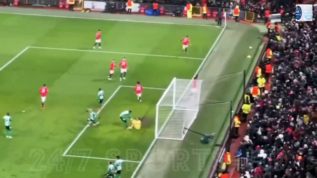 How Lisandro Martinez Trick Helps Bruno Fernandes Score vs Real Betis