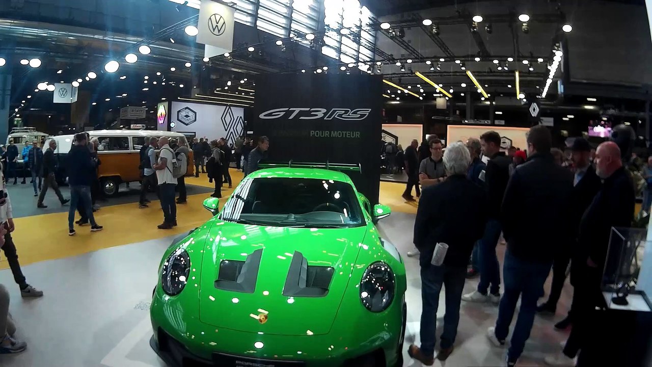PORSCHE GT3 RS AU SALON RETROMOBIL 2023