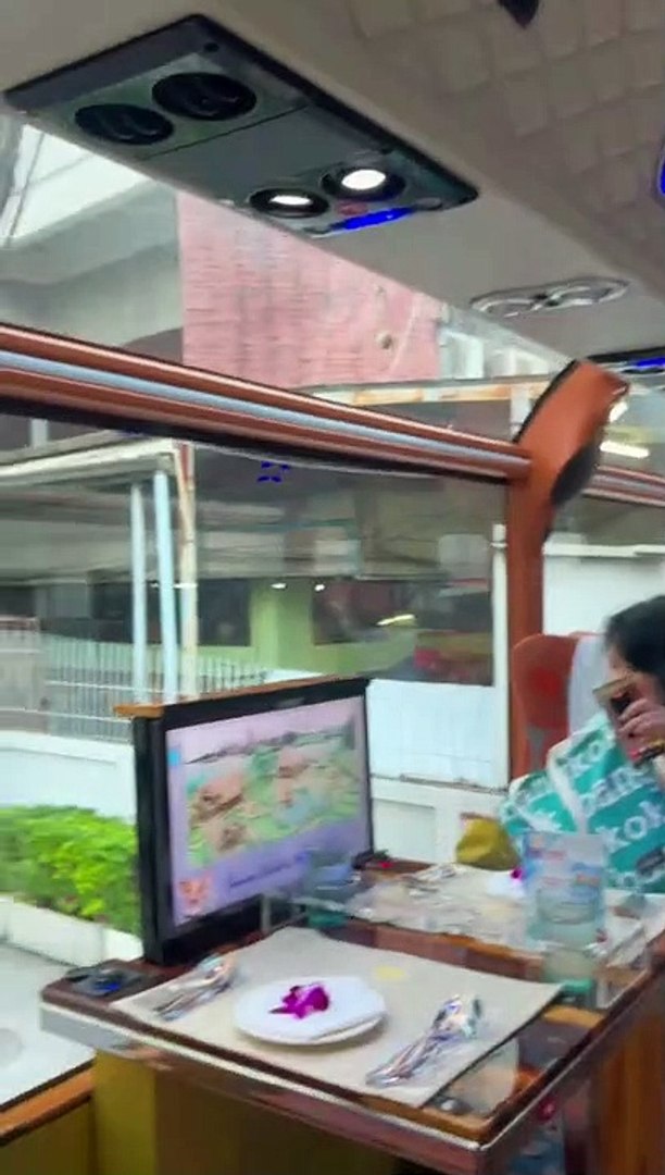 Thai Bus Food Tour, Bangkok, Thailand