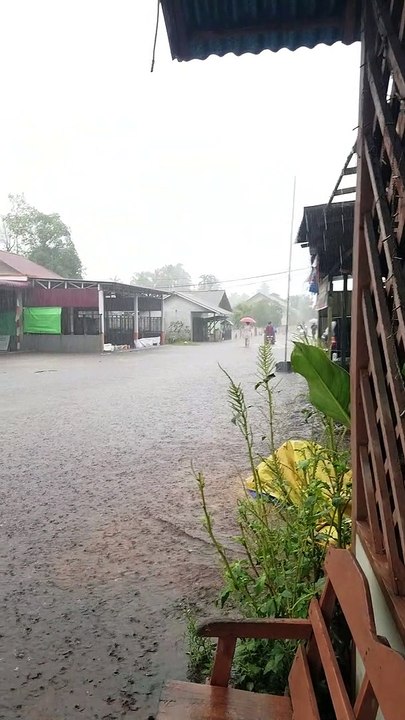 banjir hujan deras jawai kalbar