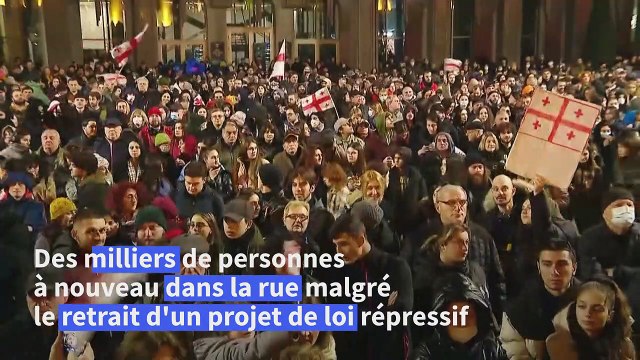 Géorgie: des milliers de personnes manifestent malgré le retrait d'un projet de loi répressif