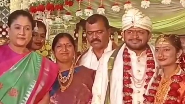 సిద్ధిపేట: వివాహ వేడుకలో విజయ శాంతి..!