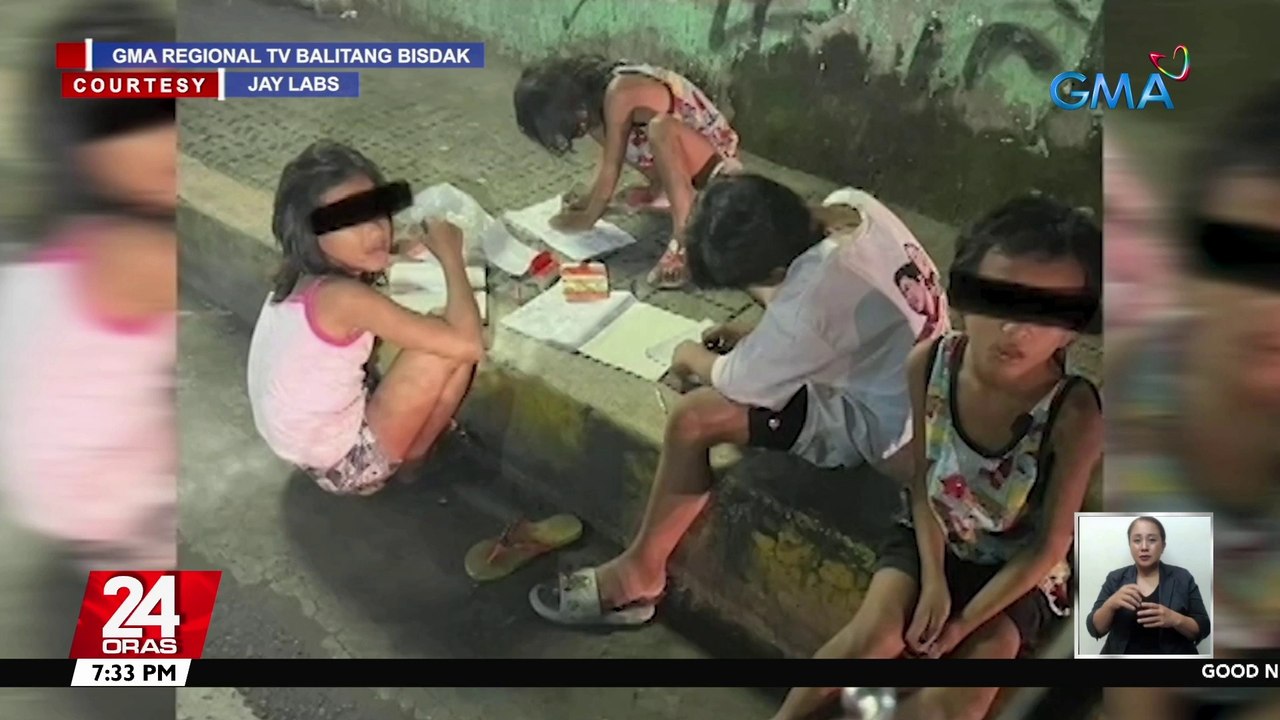 Ilang batang nasunugan, nagtitiis sa mga ilaw sa gilid ng kalsada para makapag-aral | 24 Oras