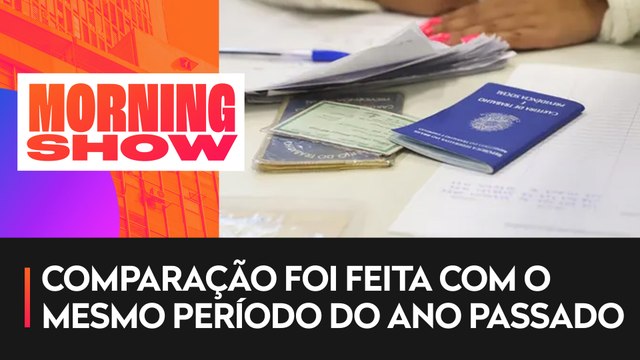 Vagas de empregos formais caíram pela metade em janeiro de 2023