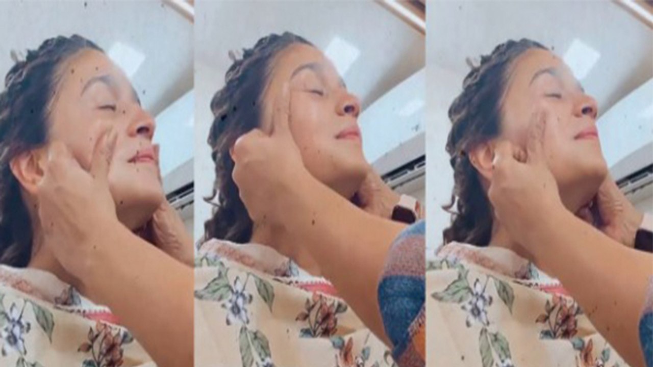 Alia Bhatt Face Par Kya Lagati Hai, Instant Glo...