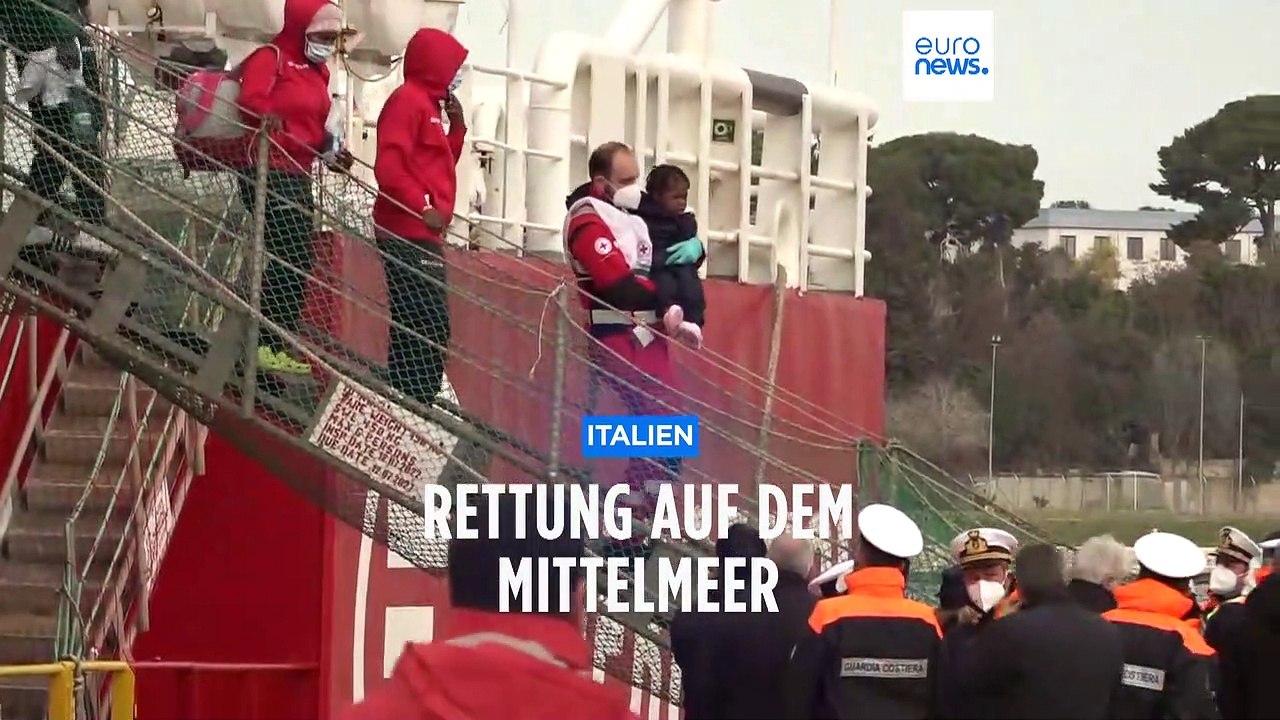 Aus Seenot gerettet und nach Brindisi gebracht