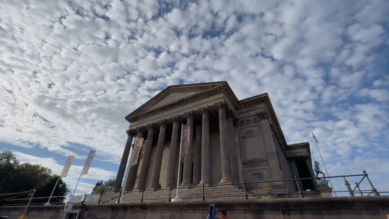 Huge Eurovision party outside St Georges Hall - LiverpoolWorld Headlines