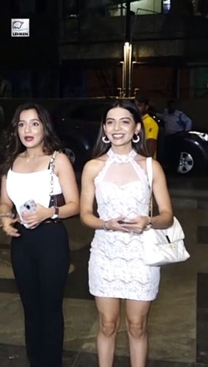 Simran Budharup ने बिखेरा जलवा