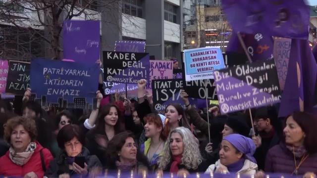 Kadın Örgütlerinden Cumhur İttifakı'nın '6284 Sayılı Kanun Pazarlığı'na Tepki: Bu Ülkede Hiçbir Kadın, 6284'e Karşı Duracak Bir İktidarın, Bir...