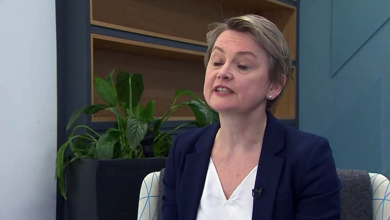 Labour: Sunak's migrant agreement 'isn't big enough'